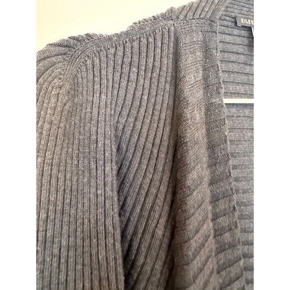 Eileen Fisher 100% Merino Wool Pleated Ribbed Cardigan Gray Size Small - Picture 3 of 5